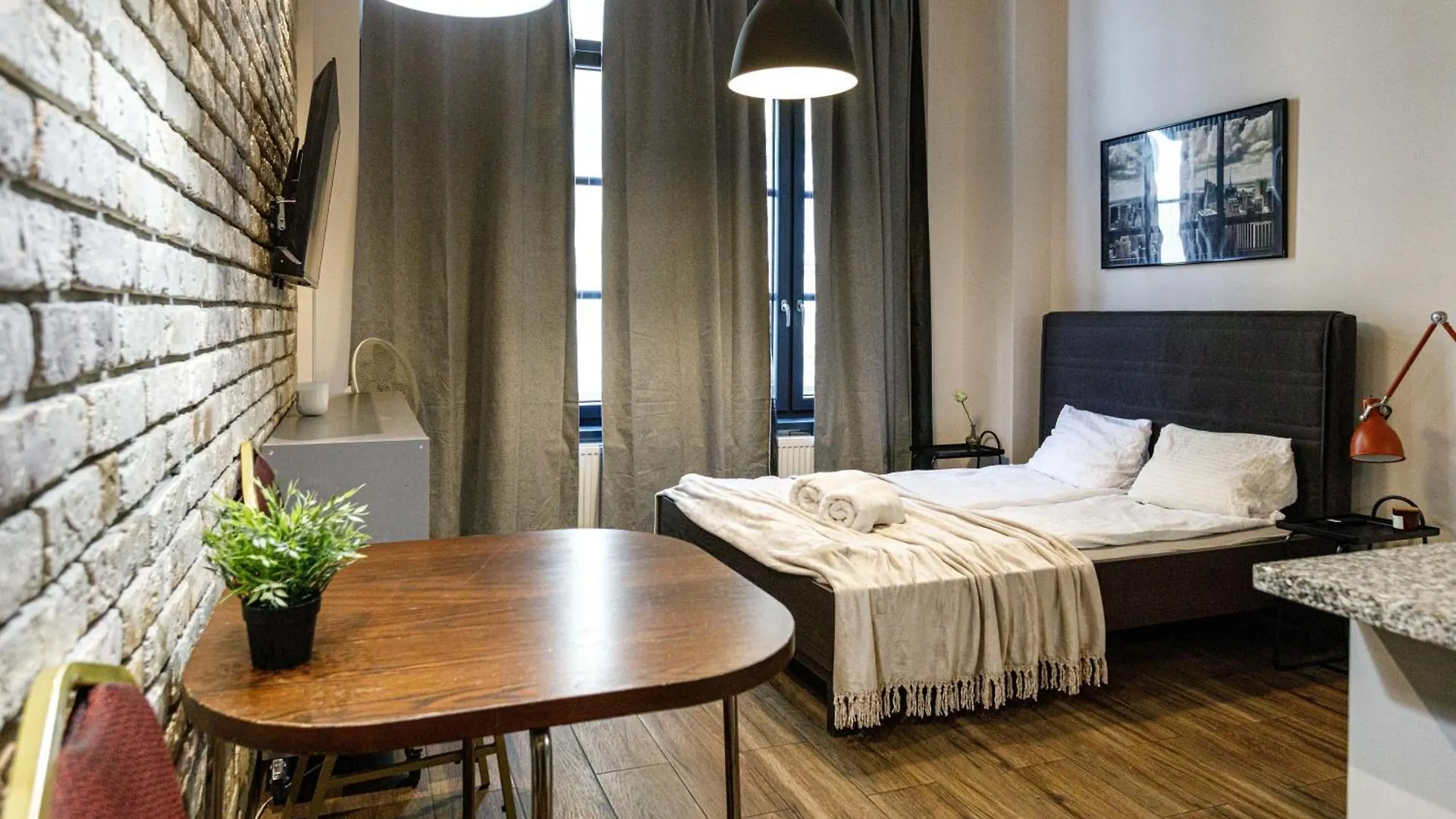 Central Wroclaw Apartment - Great Location -Kosciuszki